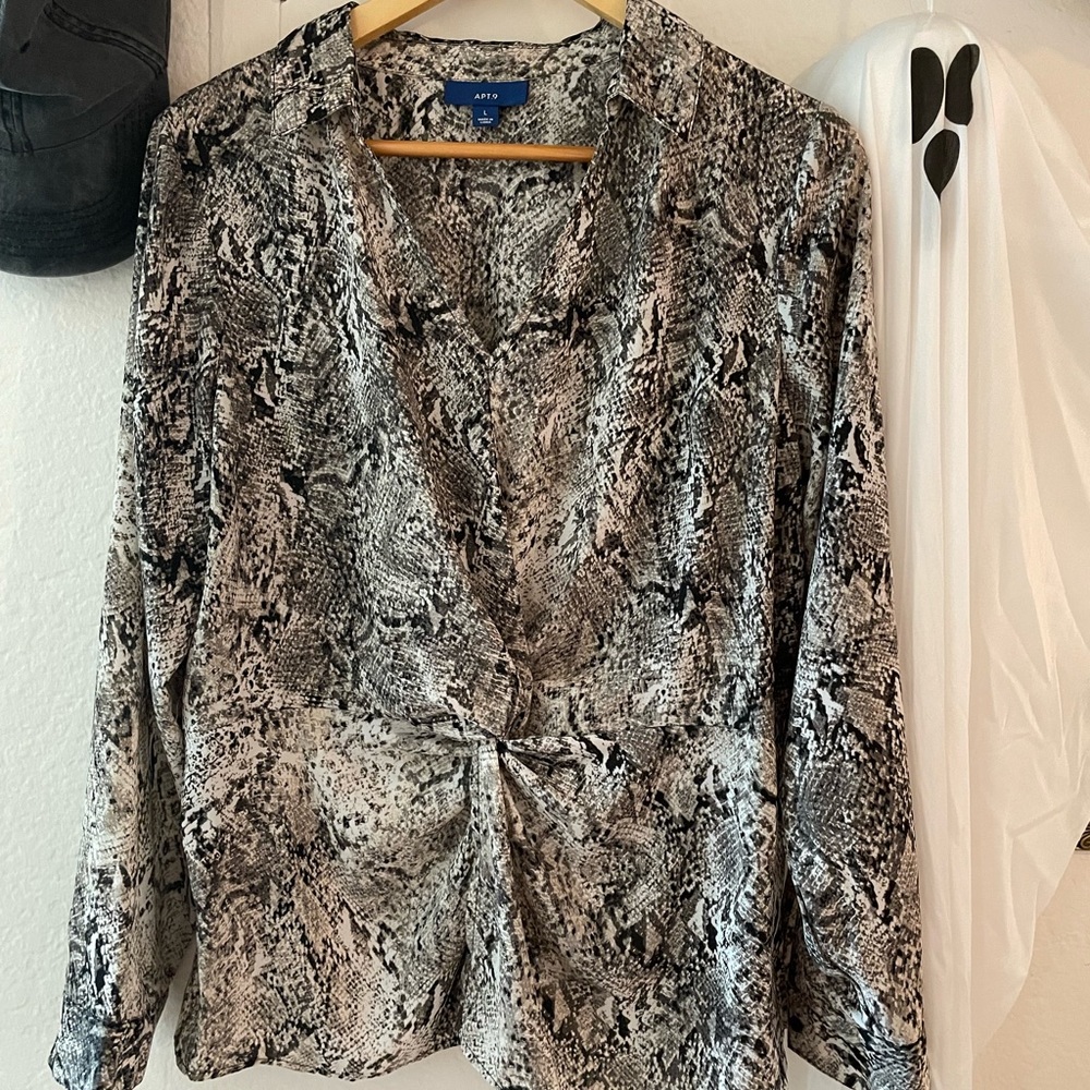 Fun Snakeskin Pattern Office Blouse!